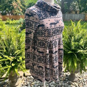 Hello MIZ Empire Maternity Top size M